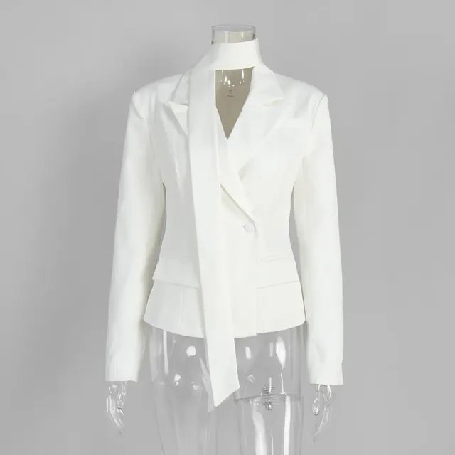 Elegant Long Sleeve Polyester Blazer with Patchwork Craft and Single Breasted Closure in Solid Color