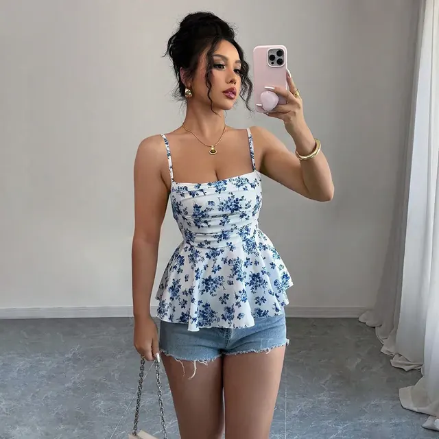 Sexy Ditsy Floral Polyester Vest with Printing in Strap Style