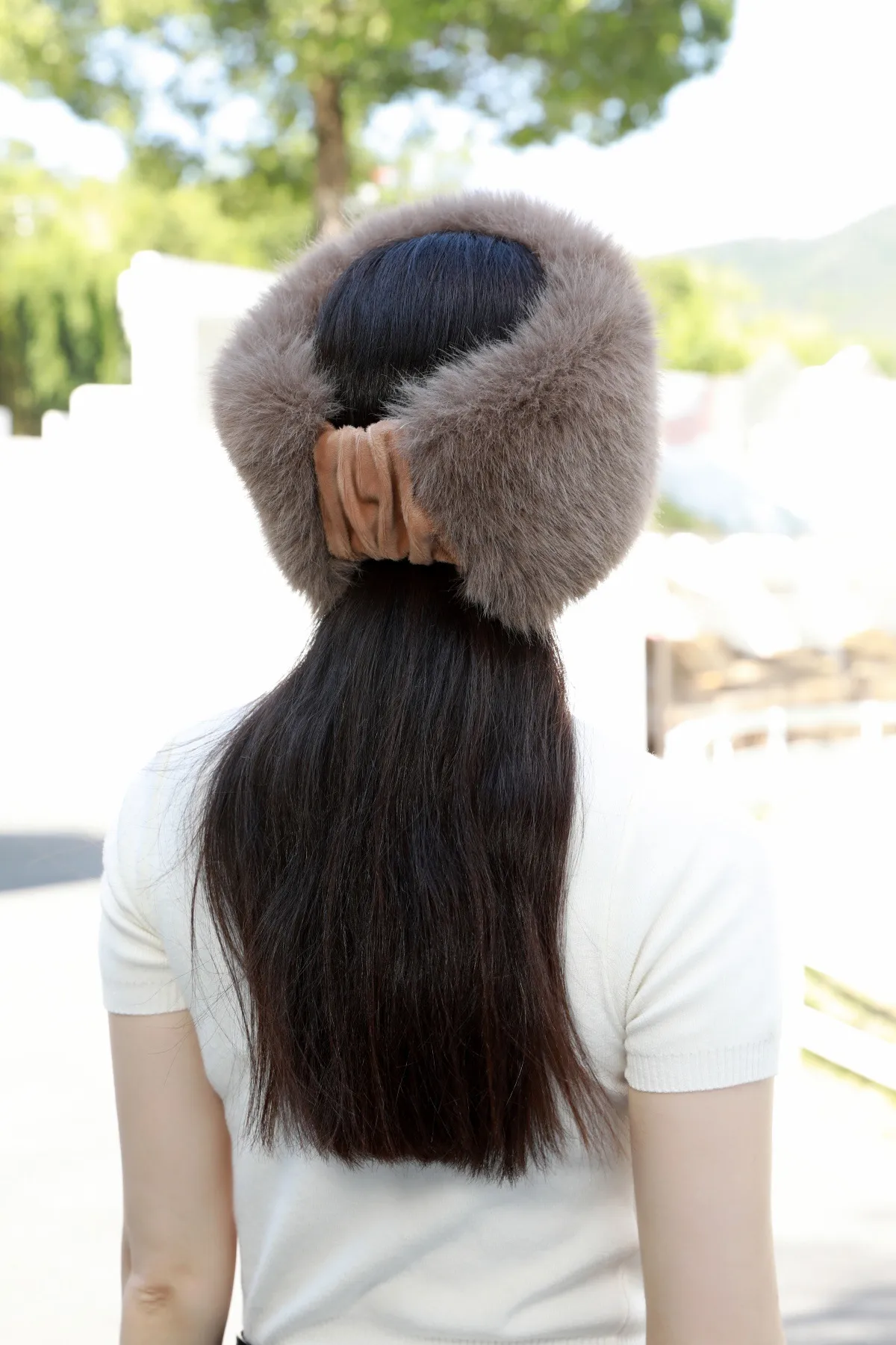 Elegant Multicolor Brown Synthetic Fibre Hair Band for Autumn and Winter