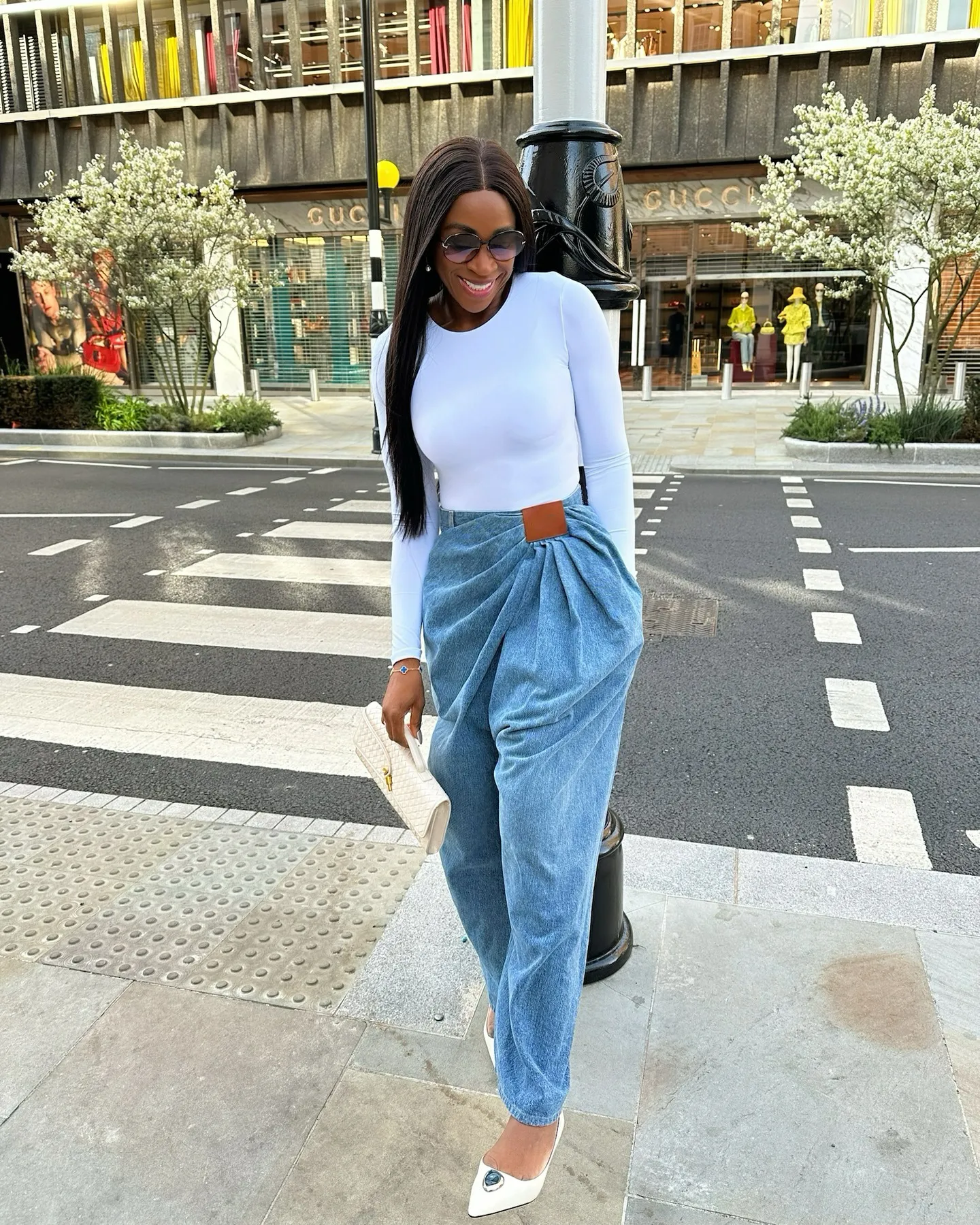 Women's Wide Leg Denim Cotton Jeans in Full Length with Washed Streetwear Style, Inelastic, Perfect for Spring