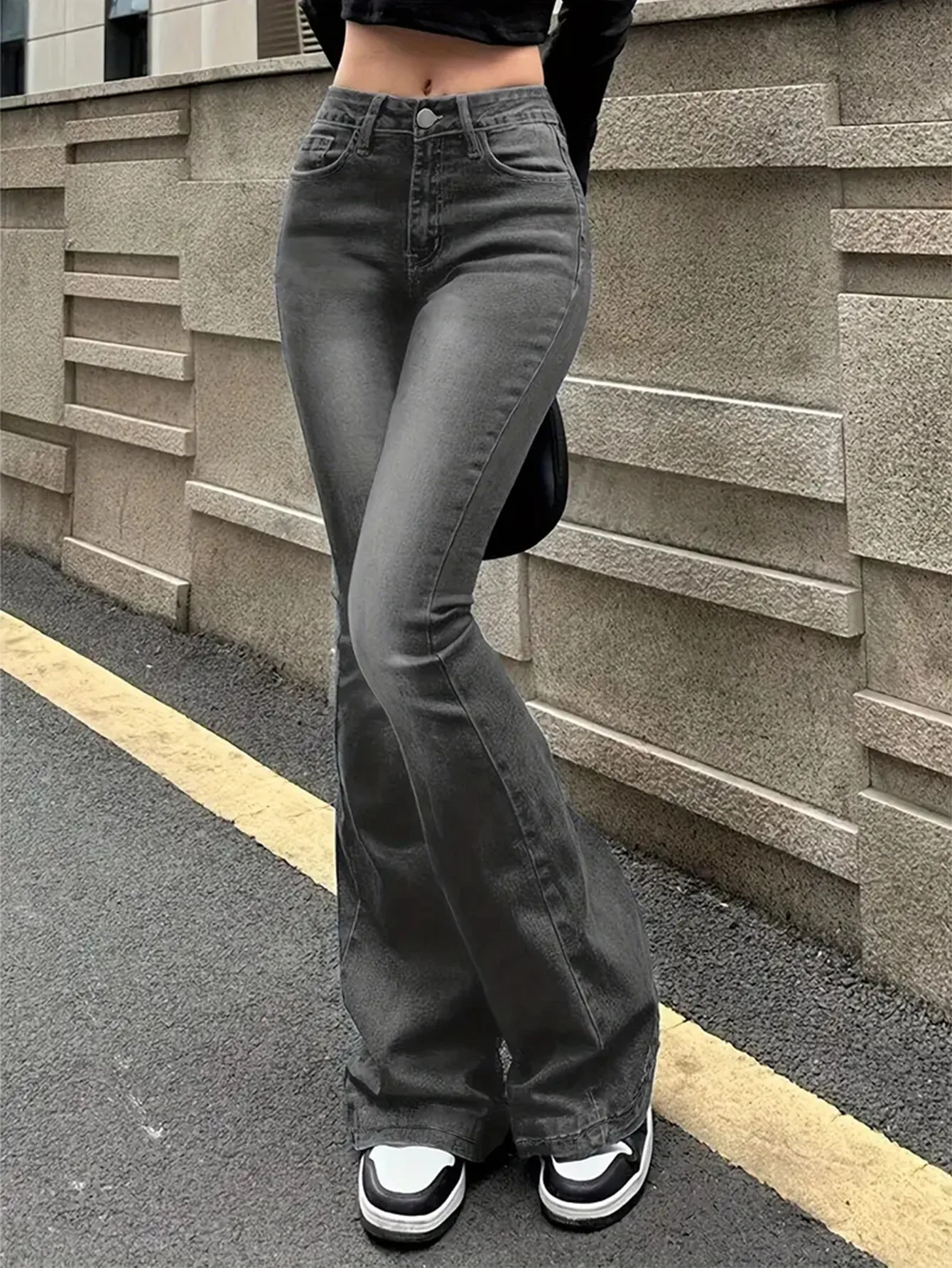 Solid Color Full Length Jeans for Women in Simple Style, Made with Washed Denim Cotton Featuring Stretchy Fabric