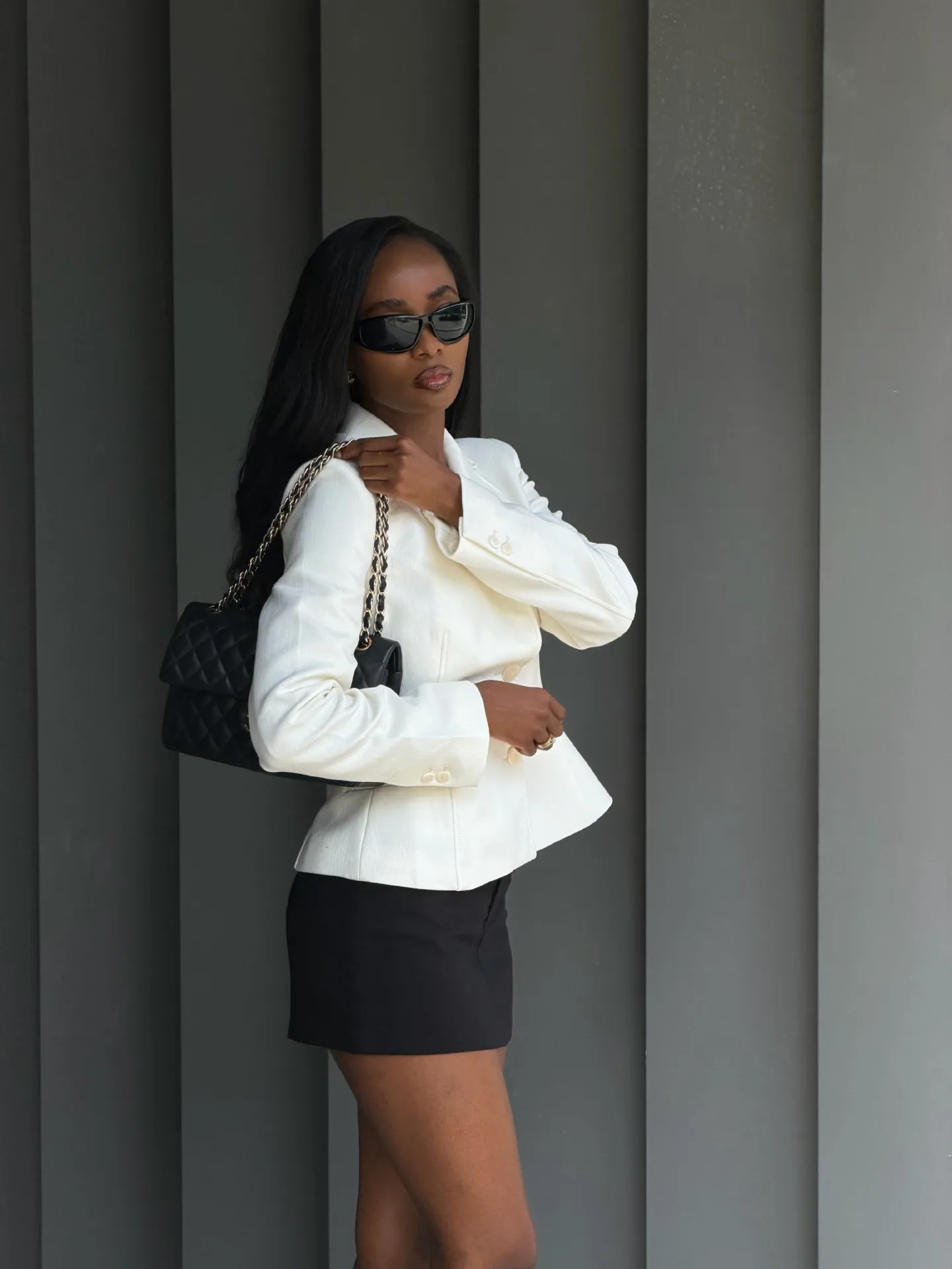 Elegant Long Sleeve Polyester Blazer with Patchwork Craft and Single Breasted Style in Solid Color