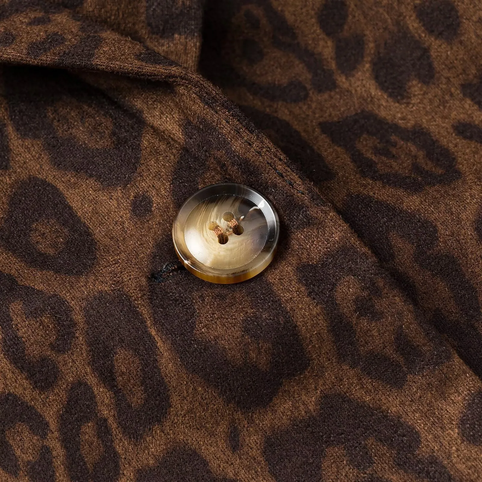 Vintage Style Leopard Print Long Sleeve Polyester Blazer with Patchwork and Lapel Collar
