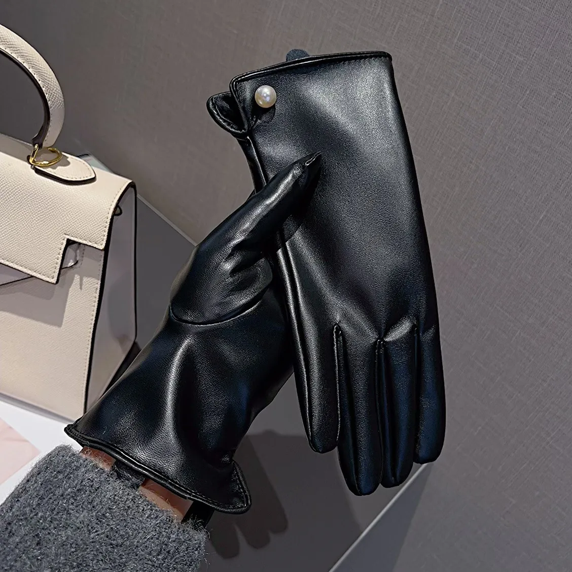 Women's Winter PU Leather Touchscreen Gloves with Fleece Lining and Diamond Embellishment