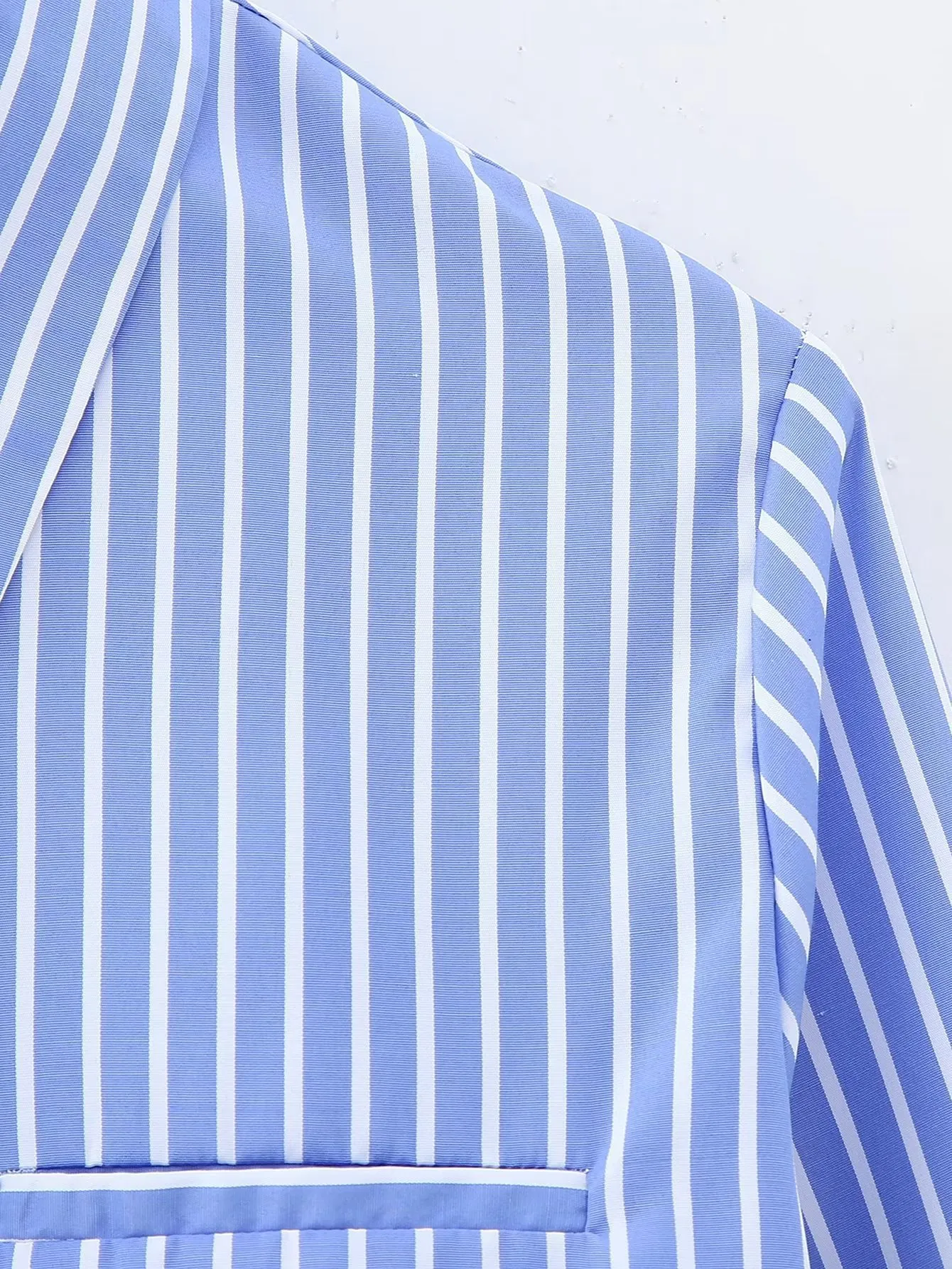Stripe Polyester Blouse with Lapel Collar and Single Breasted Closure, Streetwear Style Women's Shirt