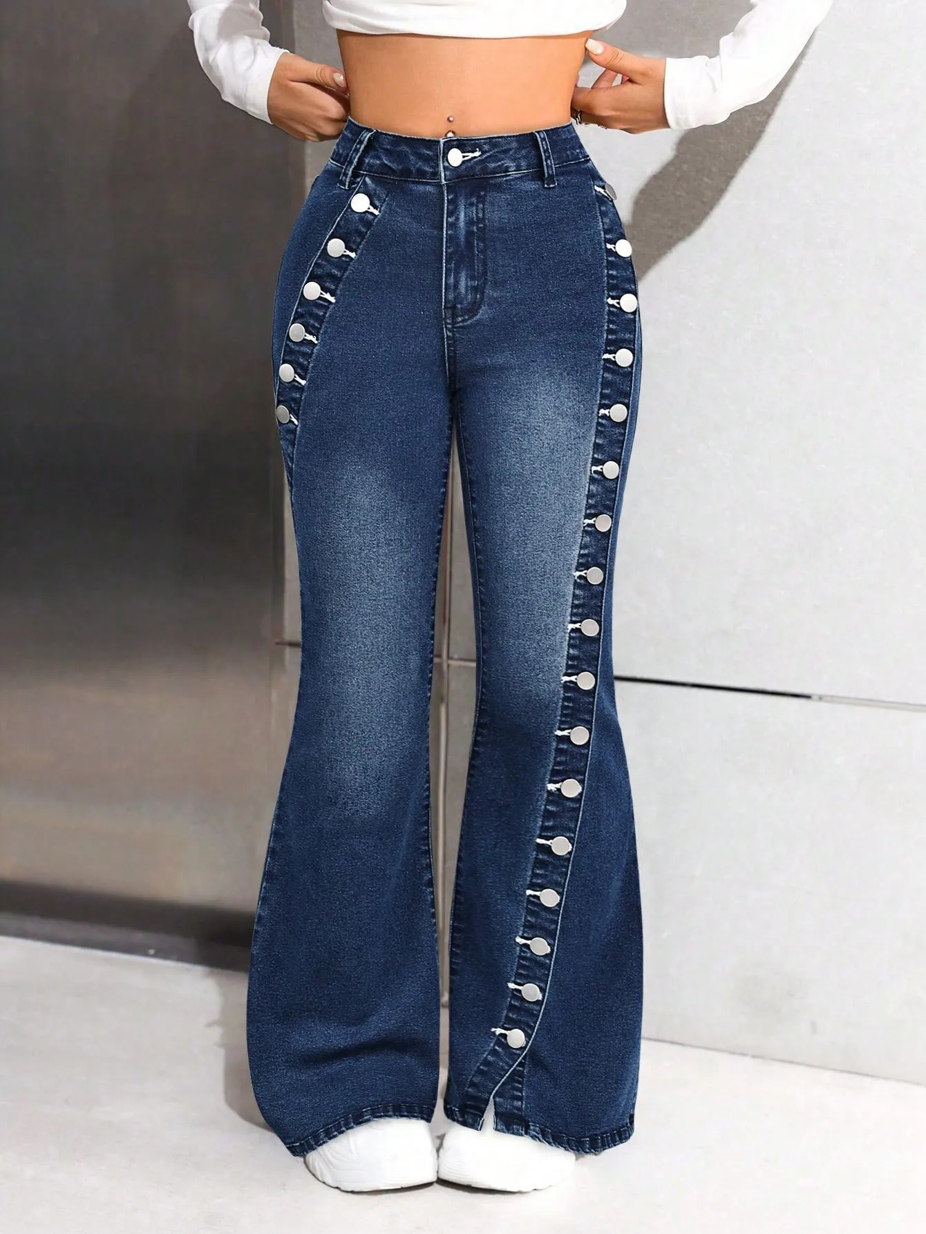 Slim Fit Full Length Women's Jeans in Denim Cotton Fabric with Washed Craftsmanship, Micro-Elastic for Summer
