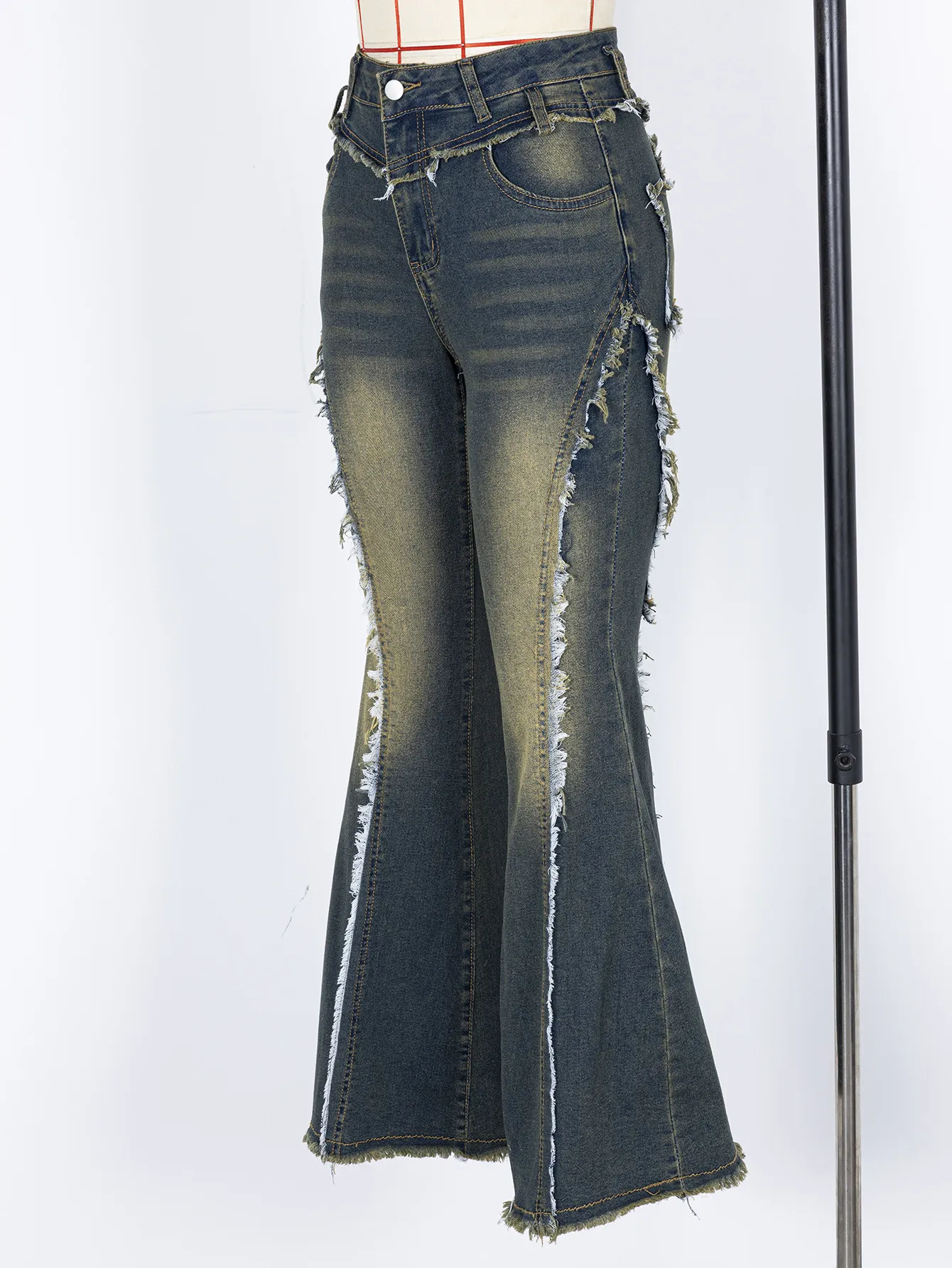 Vintage Style Star Flared Pants in Full Length Featuring Denim Cotton Fabric with Raw Hem and Micro-Elastic Stretch for Women