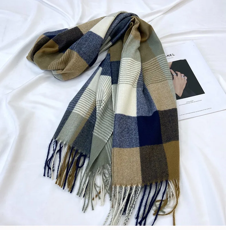 Women's Casual Simple Style Streetwear Lattice Imitation cashmere Tassel Scarf