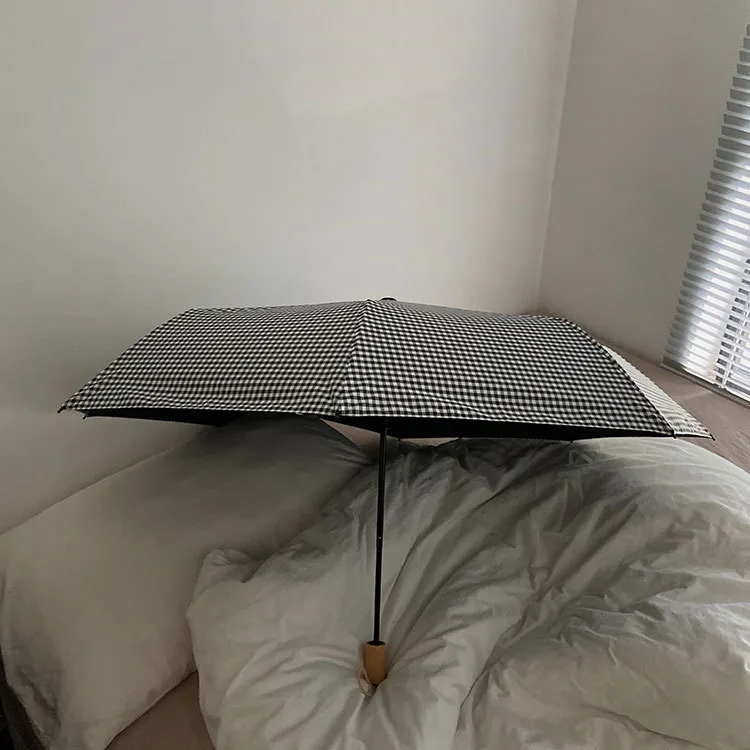 Rubber Umbrella for Home Textiles & Decor, Available in Various Styles for Sunny Weather