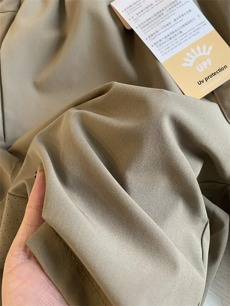 Men's Sport Shorts in Khaki Featuring Polyester Fabric for Comfortable Casual Wear
