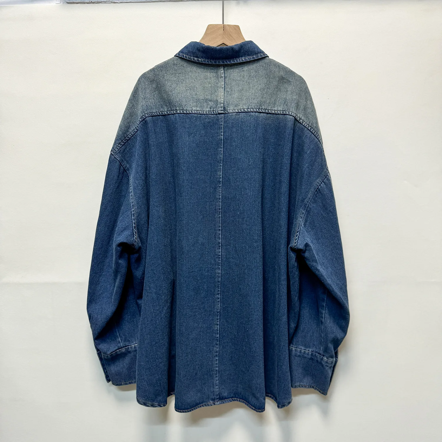 Vintage Style Ombre Denim Midi Dress with Long Sleeve and Lapel Neckline, Washed Finish