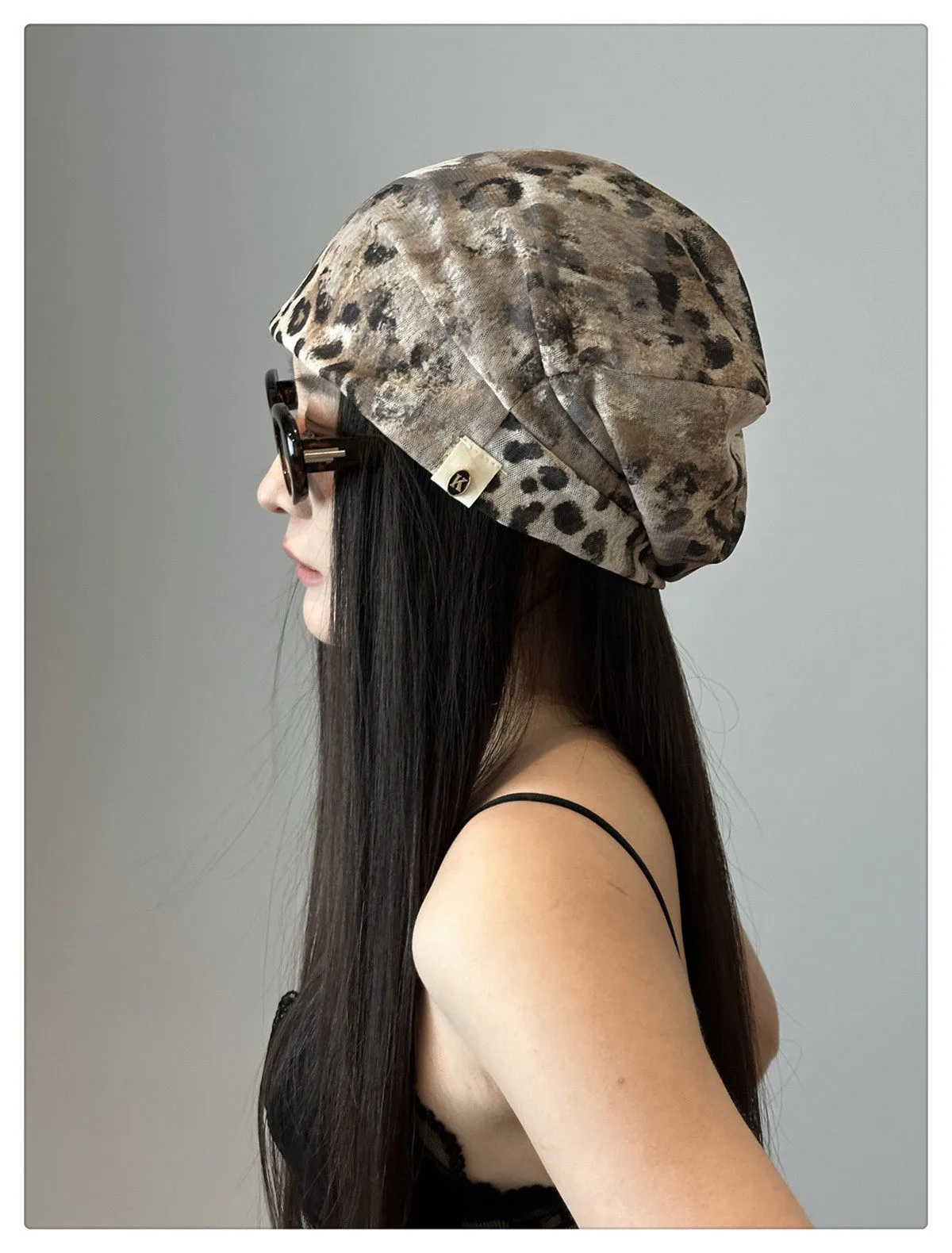 Retro Plaid Breathable Brimless Beanie Hat for Women in Polyester Fabric