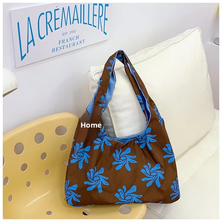 Women’s Nylon Dumpling Shape Shoulder Bag with Single Shoulder Strap, Perfect for Spring Underarm Use