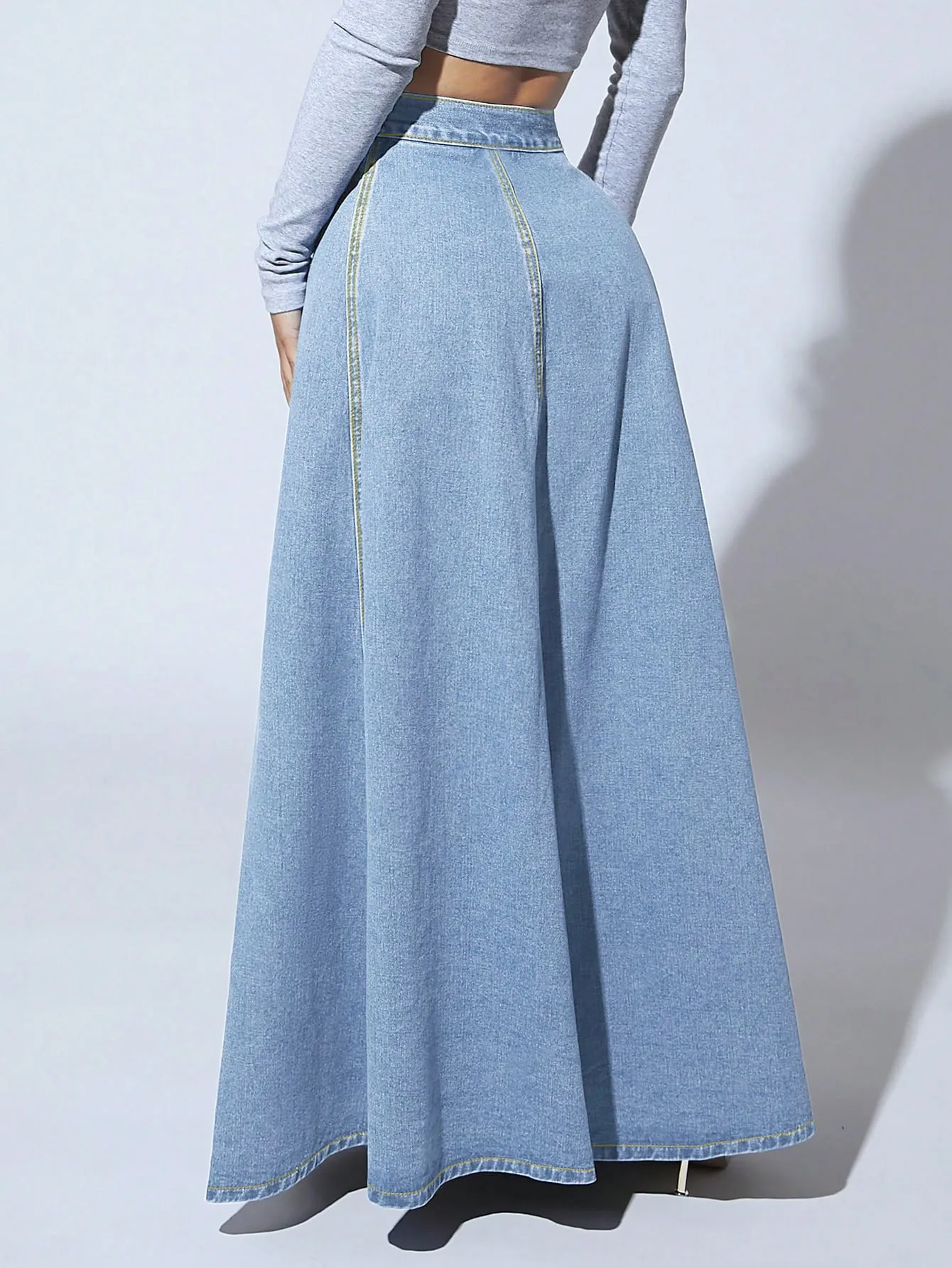 Vintage Style Solid Color Denim Cotton A-Line Skirt with Front Button in Regular Fit for Spring