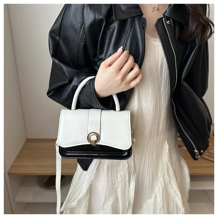Women’s Square Splicing Bag in PU Leather Featuring Lock Detail, Stylish Square Shape for Autumn and Winter