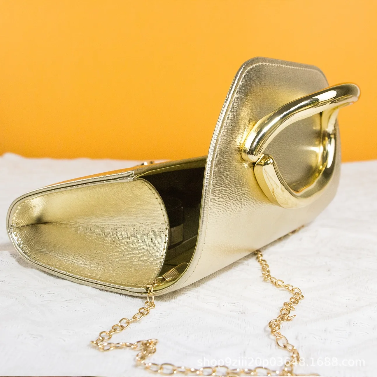 Women’s Square PU Leather Clutch Bag with Chain Strap, Elegant Evening Bag for Spring