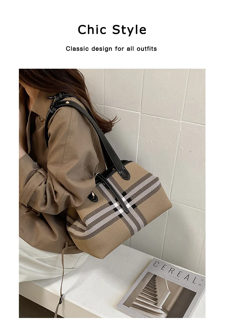 Adults' Square Shoulder Bag Made of Pu Leather, Ideal for Use in All Seasons