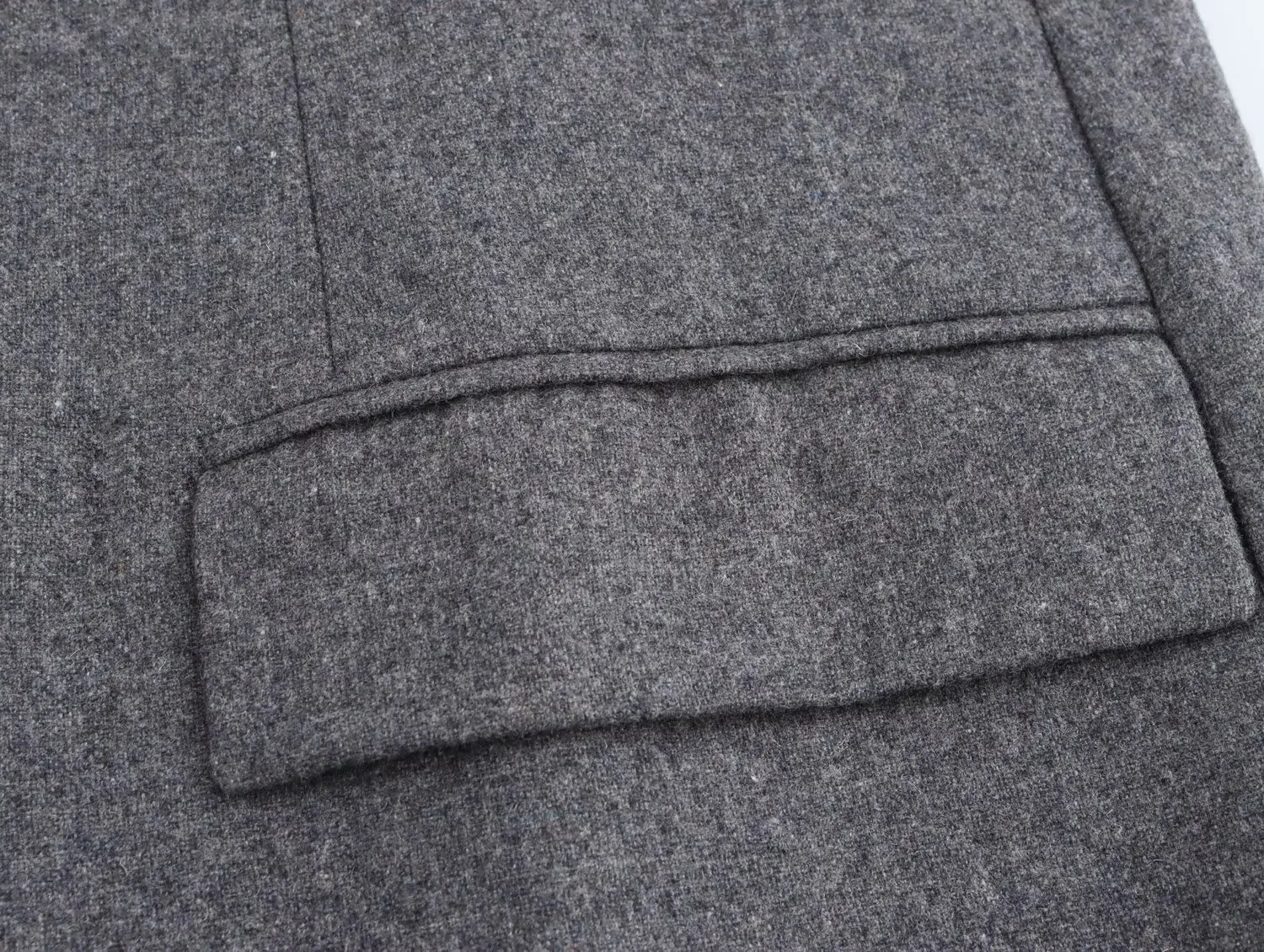 Solid Color Long Sleeve Polyester Streetwear Blazer with Single Breasted Closure and Regular Sleeves