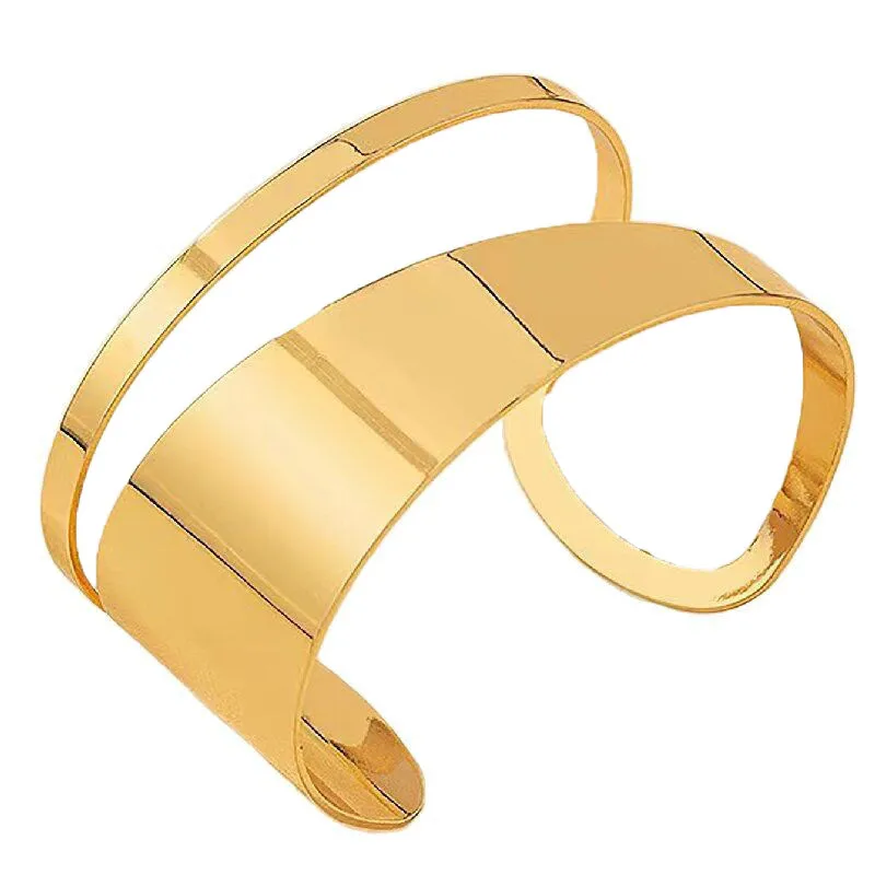 Simple Style O-Shape Gold Bangle Bracelet in Electroplated Iron, Unisex Design
