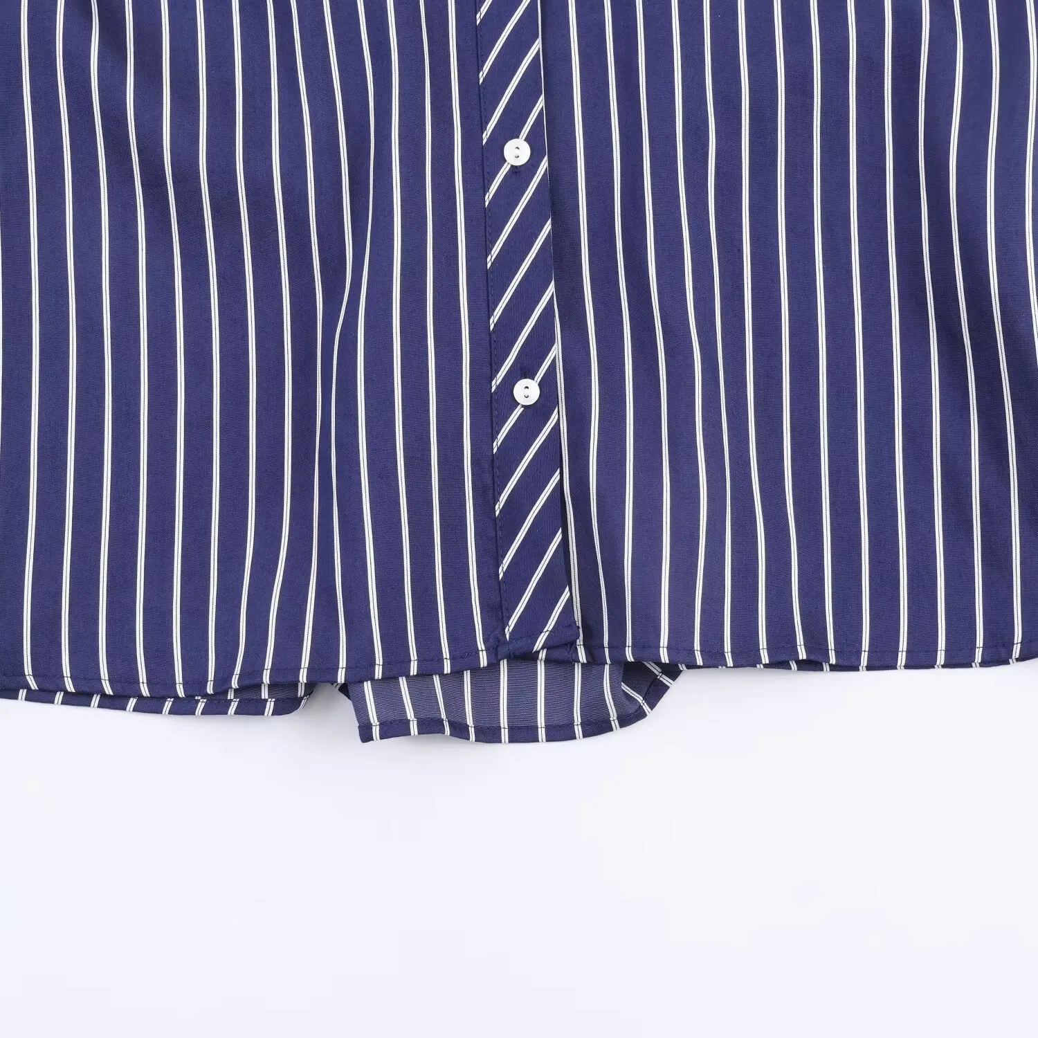 Stripe Blouse for Women in Vintage Style with Puff Sleeve, Polyester Fabric, Featuring Single Breasted Closure and Shirt Collar