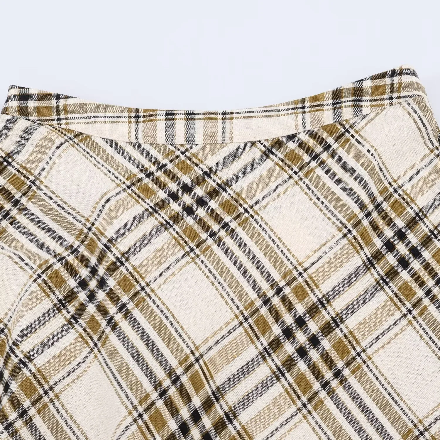 Plaid Streetwear Skirt in Polyester for Spring Featuring Asymmetrical Design