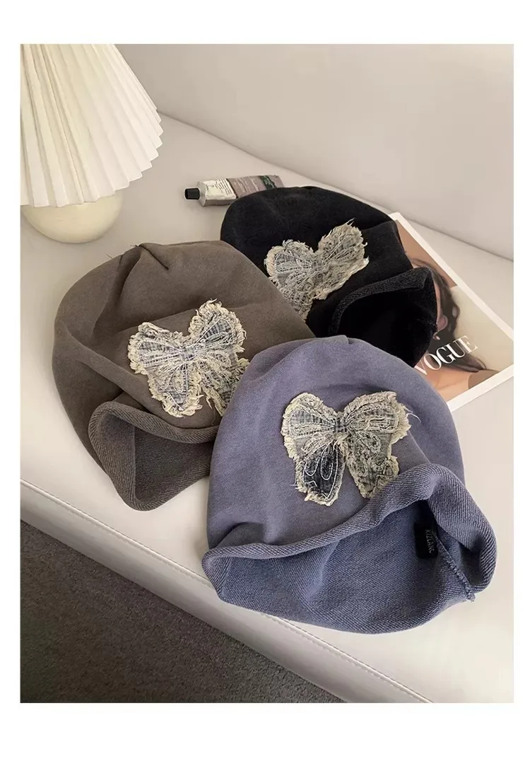 Retro Butterfly Breathable Brimless Beanie Hat for Women in Polyester with Appliques