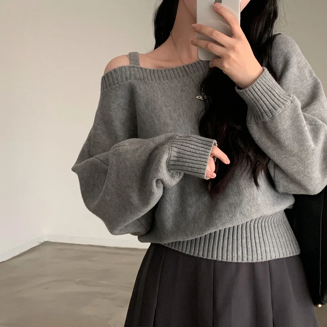 Vintage Style Solid Color Long Sleeve Pullover Knitted Polyester Women's Sweater
