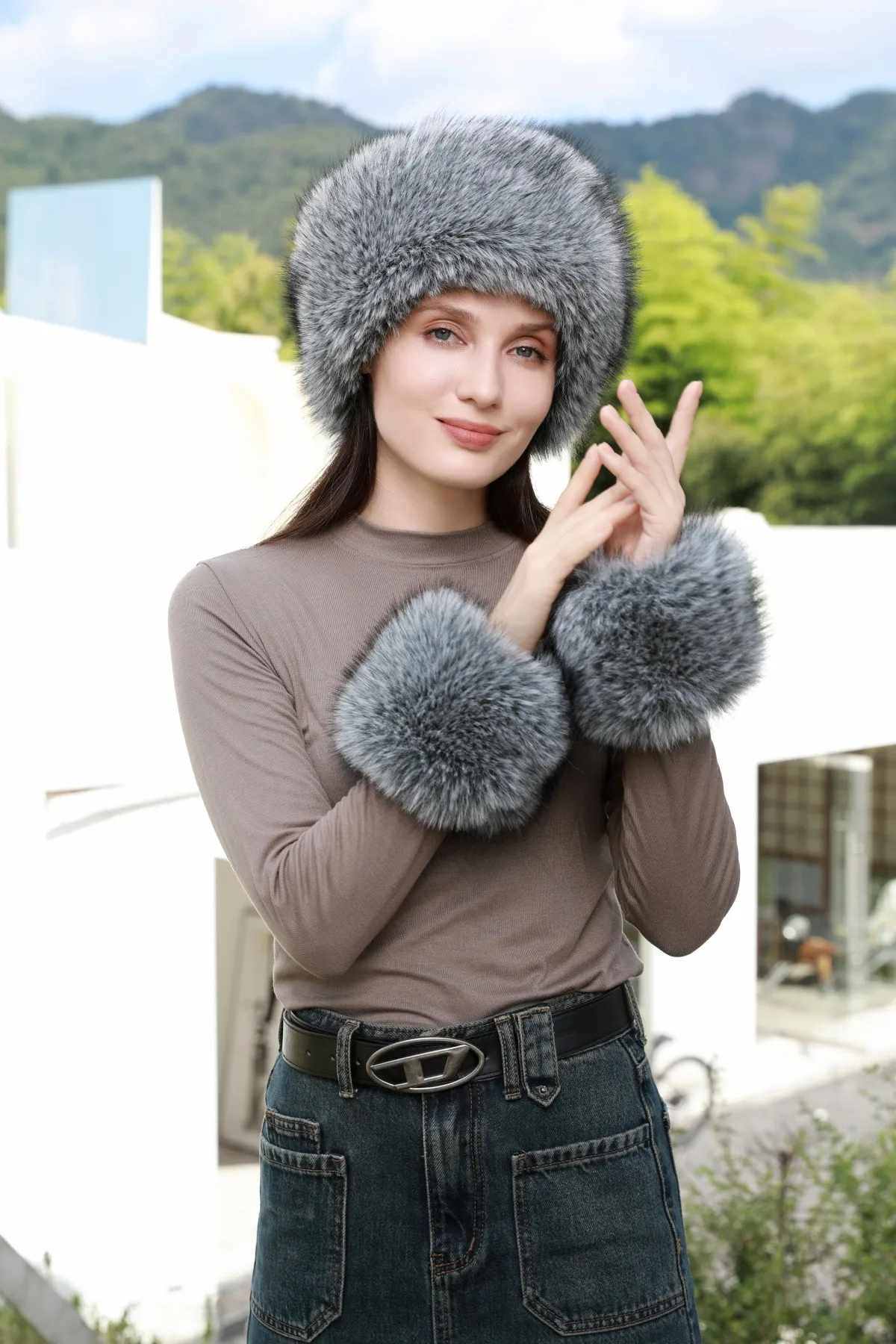Elegant Multicolor Brown Synthetic Fibre Hair Band for Autumn and Winter