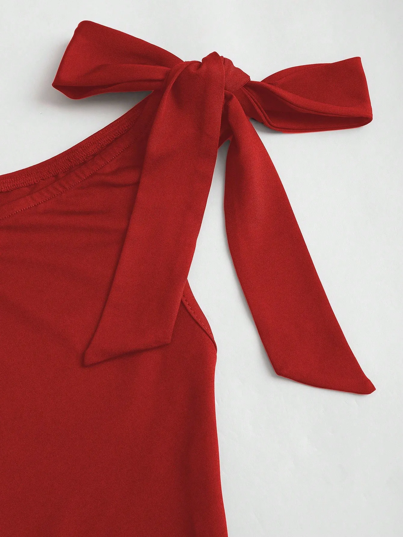 Solid Color Sleeveless Sheath Dress with Oblique Collar in Polyester Fabric, Above Knee Length, Featuring Backless Design
