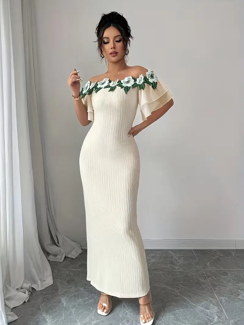 Sleeveless Party Dress with Boat Neck in Polyester Fabric, Perfect for Banquet and Vacation Occasions