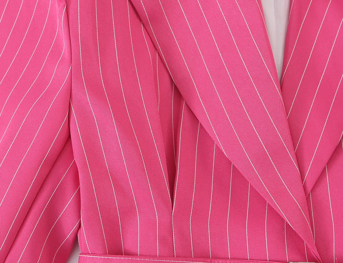Stripe Long Sleeve Streetwear Polyester Blazer with Button Craft and Lapel Collar