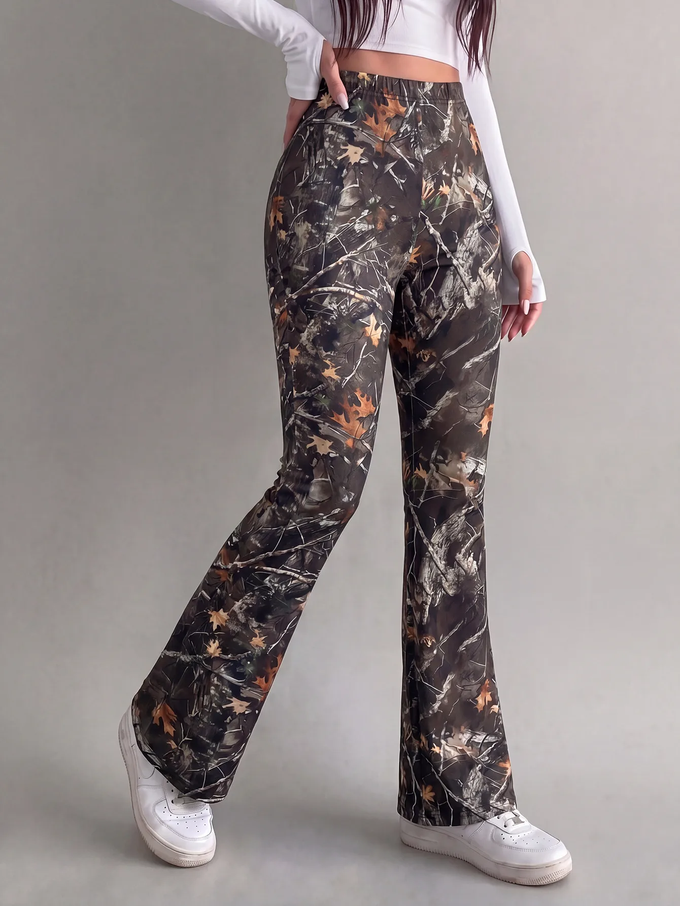 Solid Color Full Length Leggings for Yoga in Casual Style, Made with Polyester Fabric Featuring Patchwork Craft