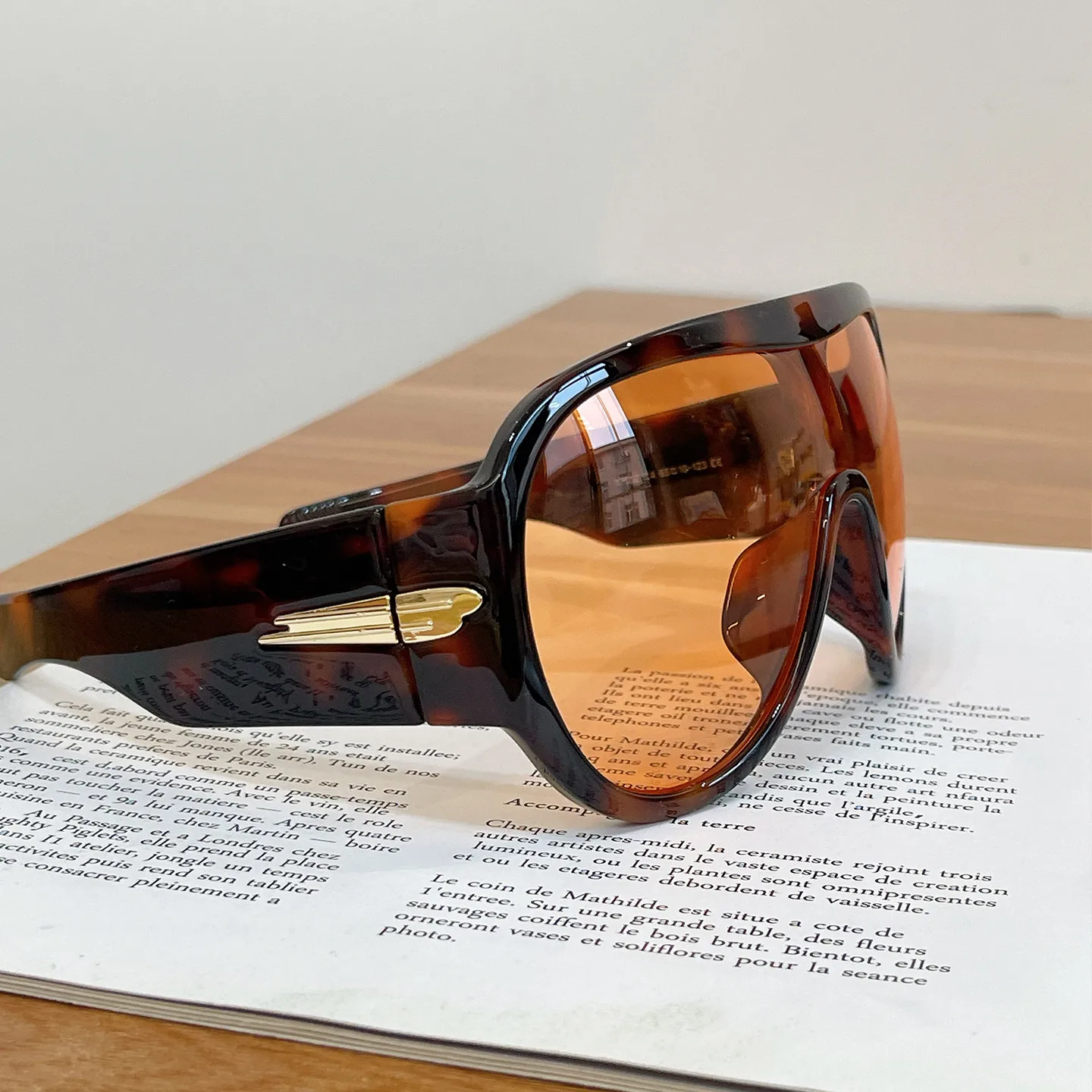 Unisex Aviator Full Frame Sunglasses with Resin Lenses in Leopard Print for Spring