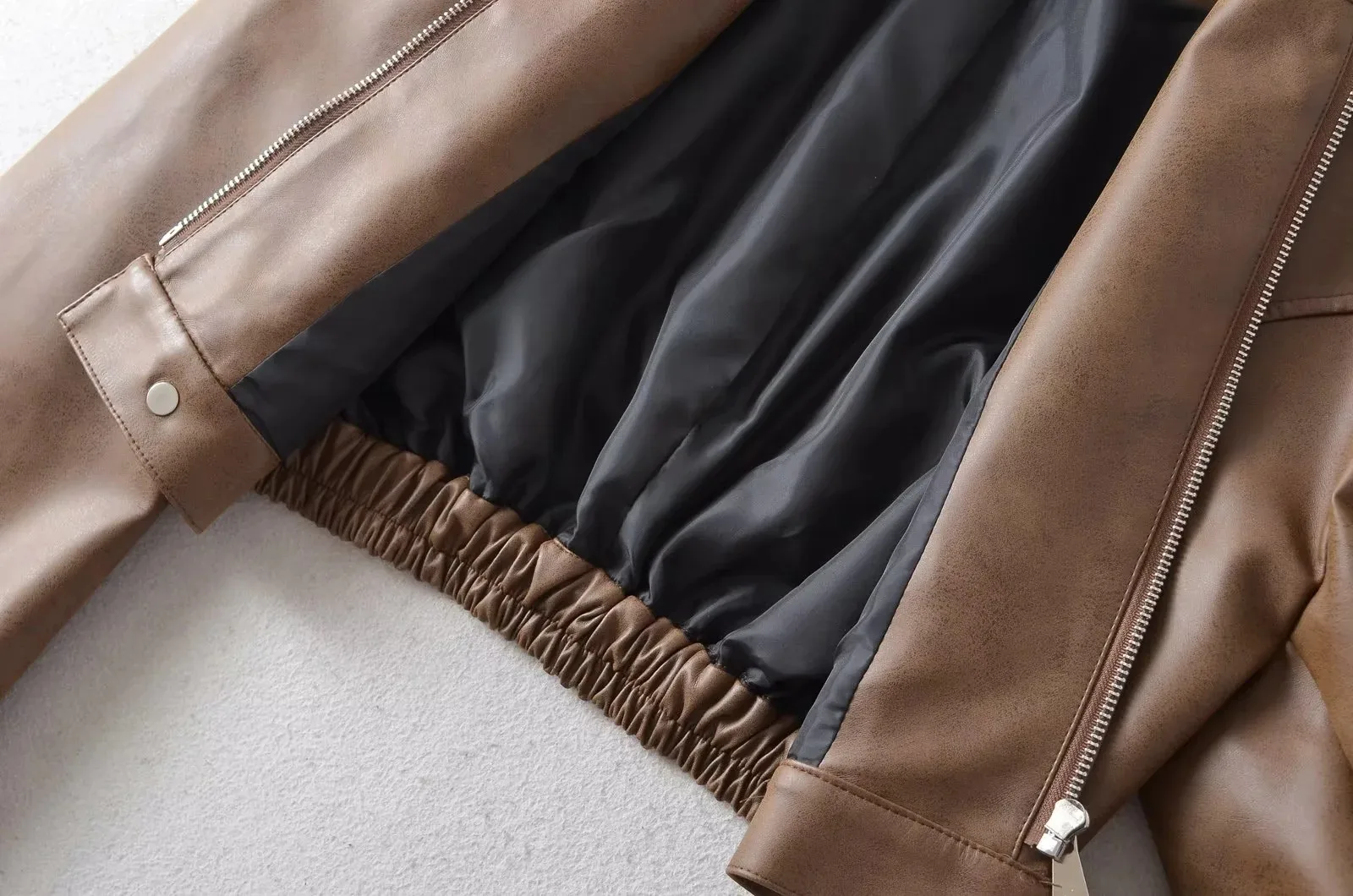 Streetwear Women's Leather Jacket with Zipper Placket and Standing Collar, Washed Polyester Fabric