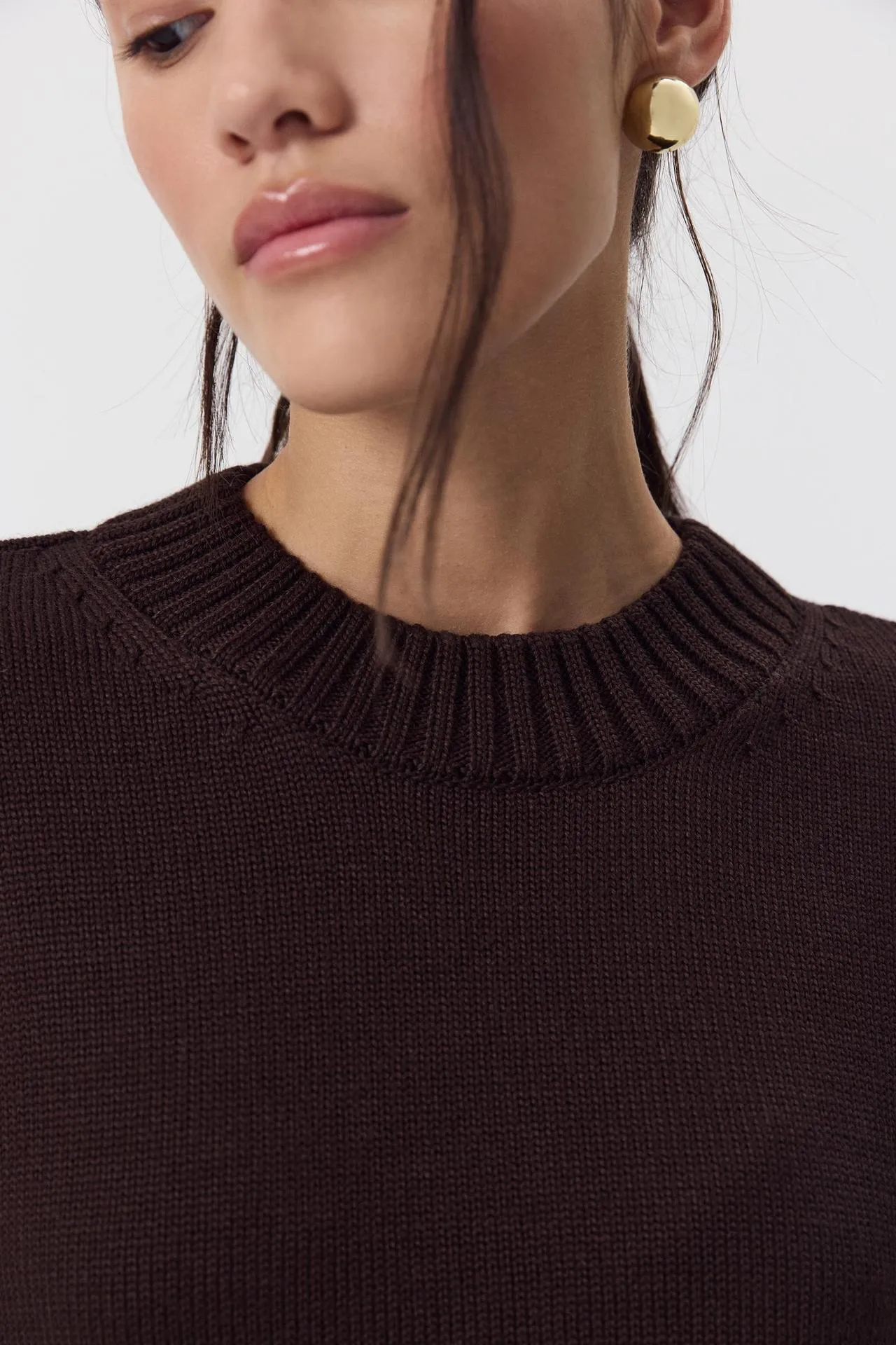 Solid Color Casual Long Sleeve Sweater in Cotton with Knitted Craft and Pullover Design