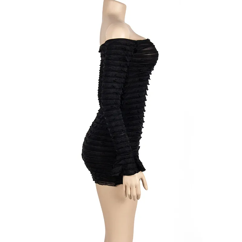 Solid Color Slim Sheath Dress for Women with Long Sleeve Boat Neck
