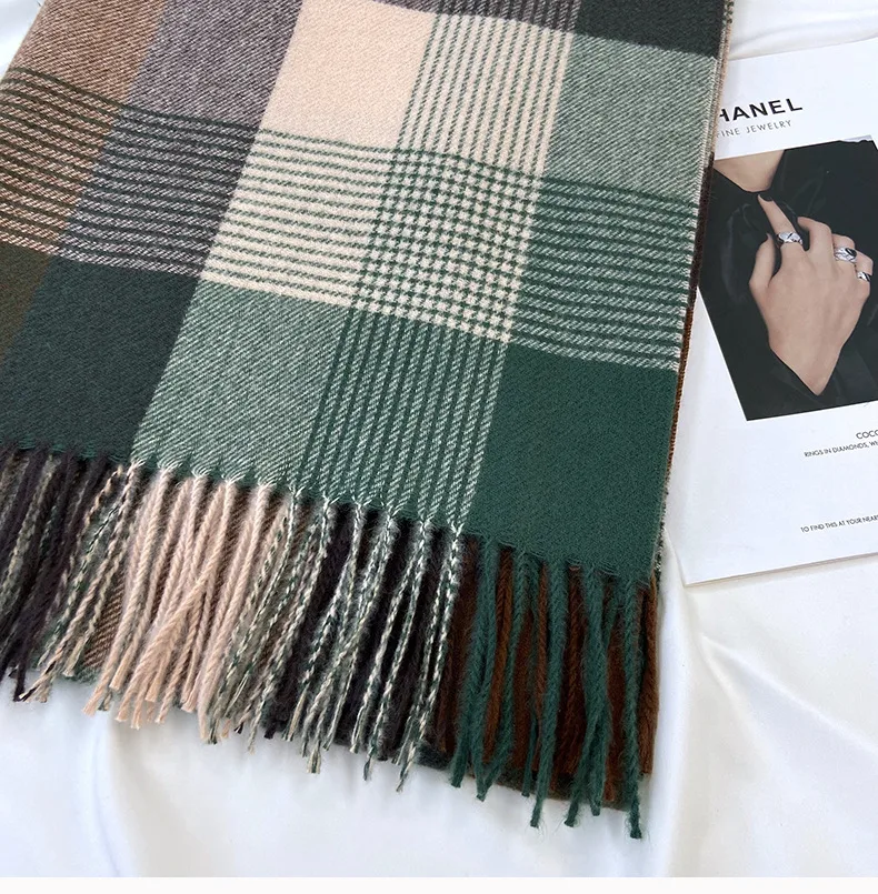 Women's Casual Simple Style Streetwear Lattice Imitation cashmere Tassel Scarf