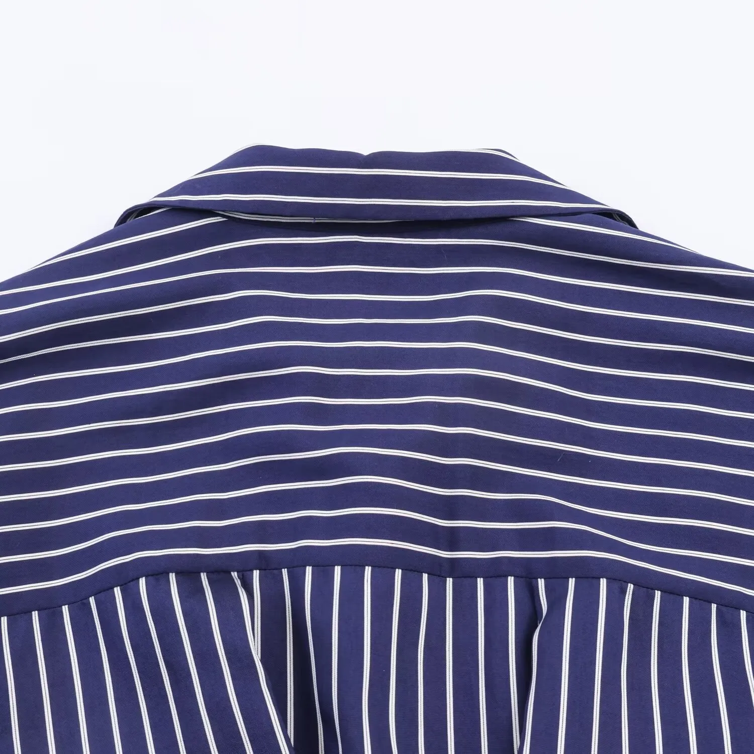 Stripe Blouse for Women in Vintage Style with Puff Sleeve, Polyester Fabric, Featuring Single Breasted Closure and Shirt Collar