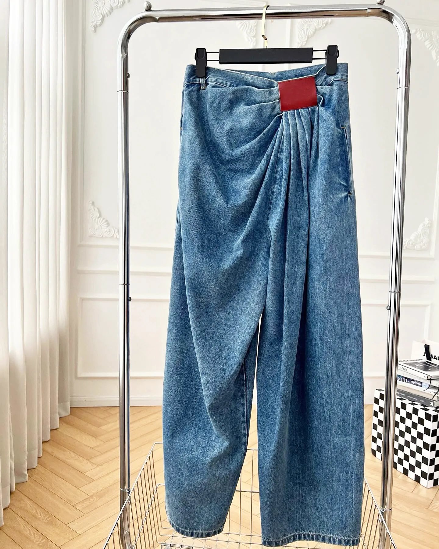 Women's Wide Leg Denim Cotton Jeans in Full Length with Washed Streetwear Style, Inelastic, Perfect for Spring