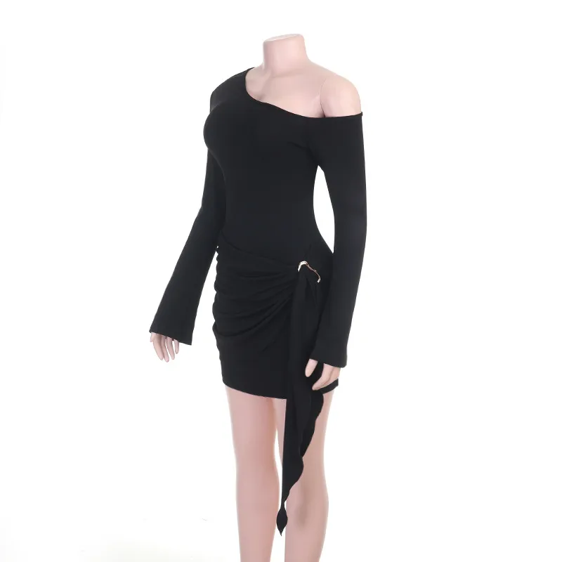 Solid Color Bodycon Dress with Long Sleeve and Oblique Collar in Polyester for Casual Occasion