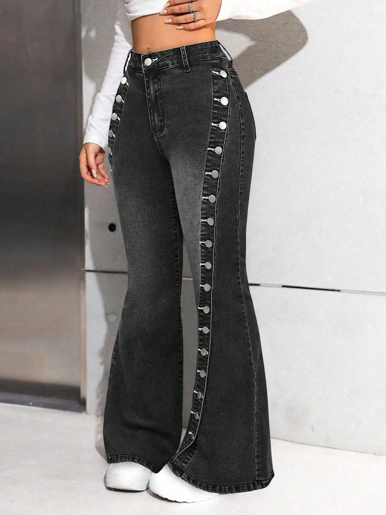 Slim Fit Full Length Women's Jeans in Denim Cotton Fabric with Washed Craftsmanship, Micro-Elastic for Summer