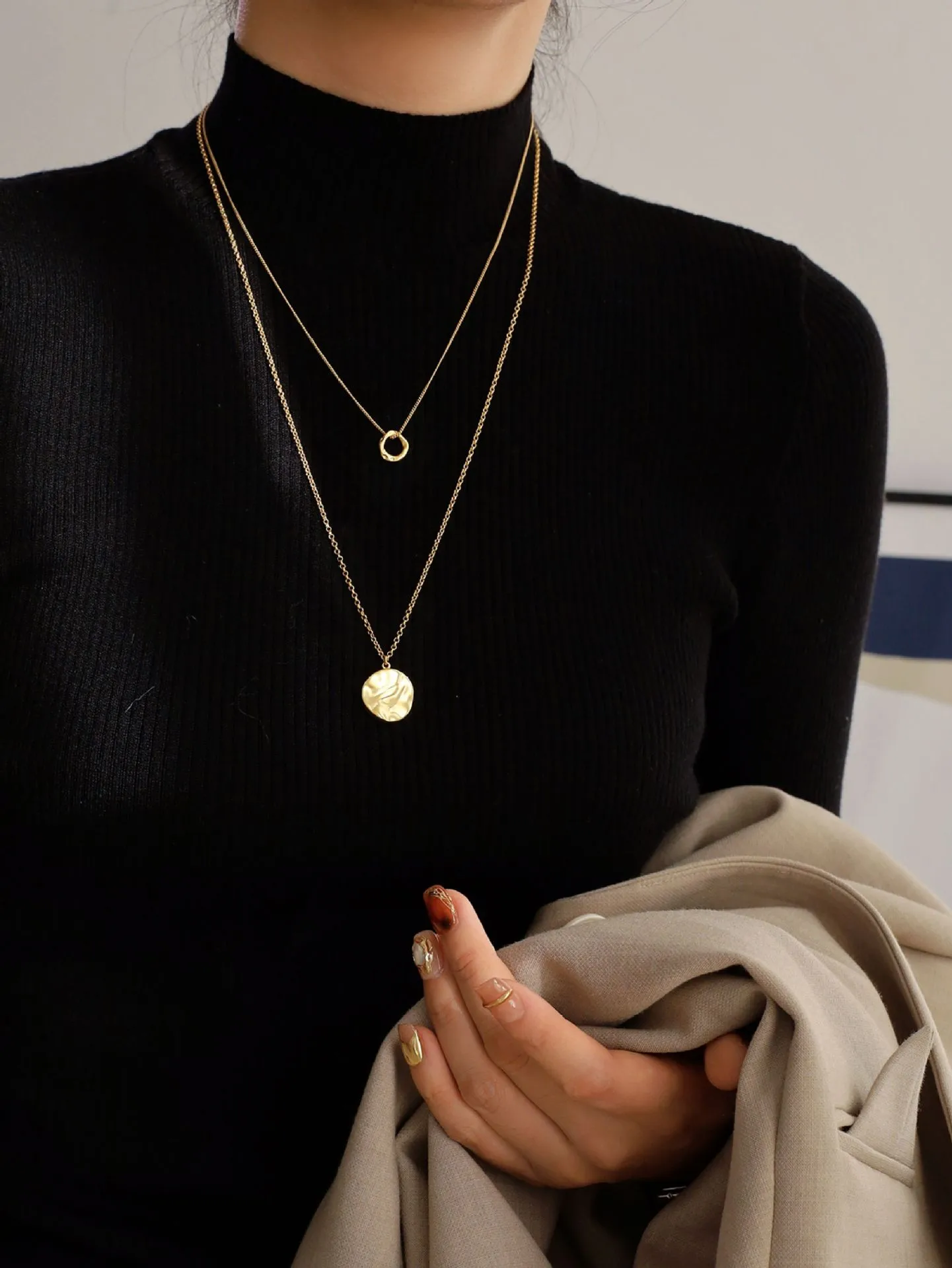 Gold Geometric Circle Necklace for Women Simple Style Copper Pendant Sweater Chain
