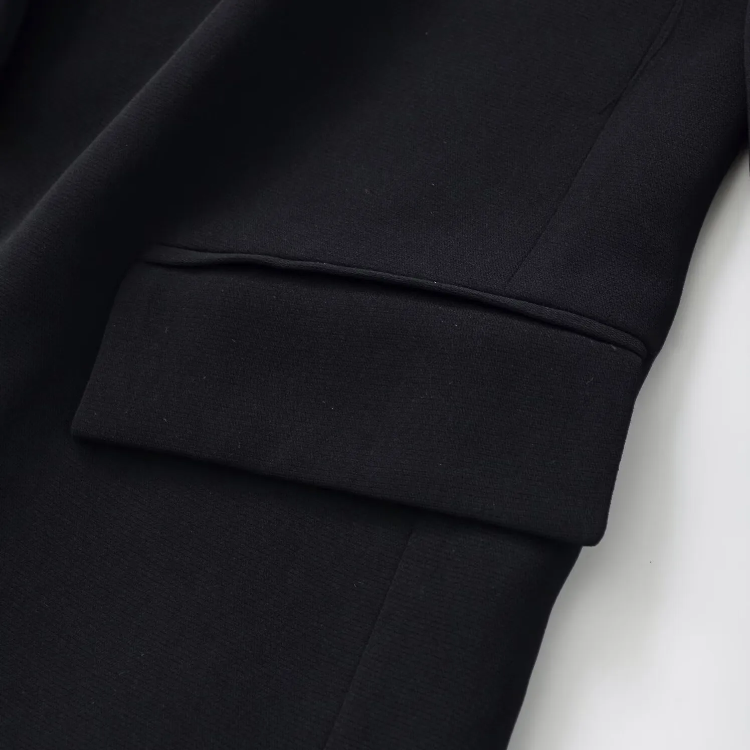 Business Long Sleeve Polyester Blazer with Button Detail