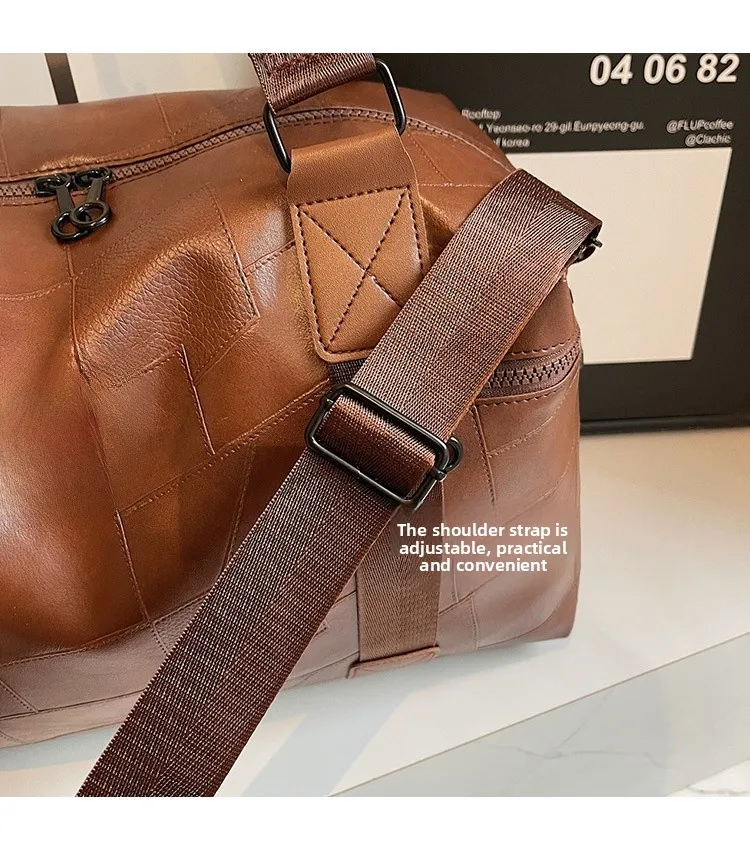 Unisex Geometric Travel Bag in PU Leather with Water Repellent Function
