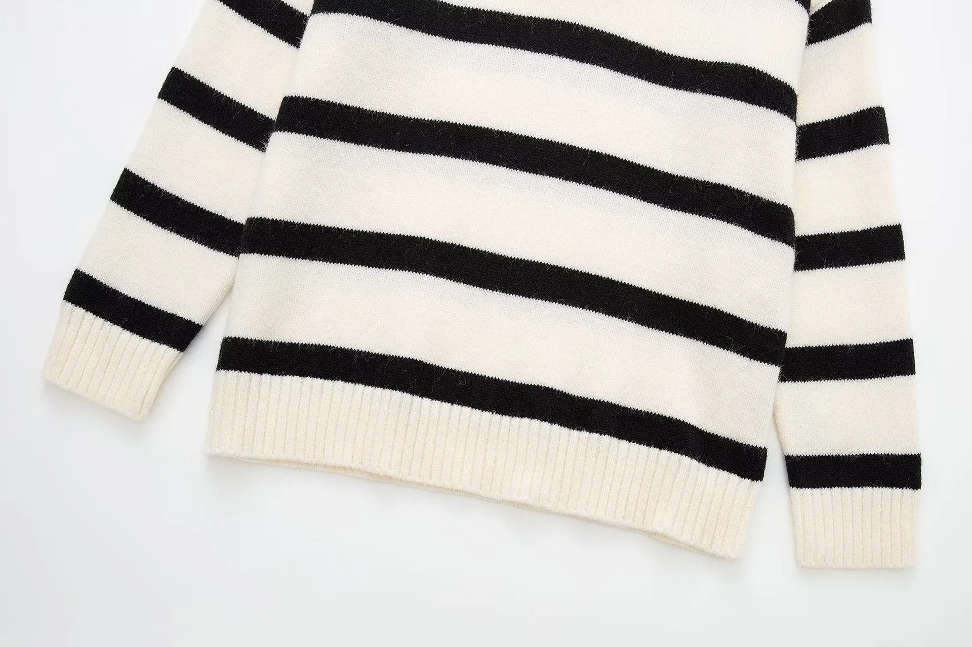 Striped Plaid Long Sleeve Acrylic Pullover Sweater with Zipper