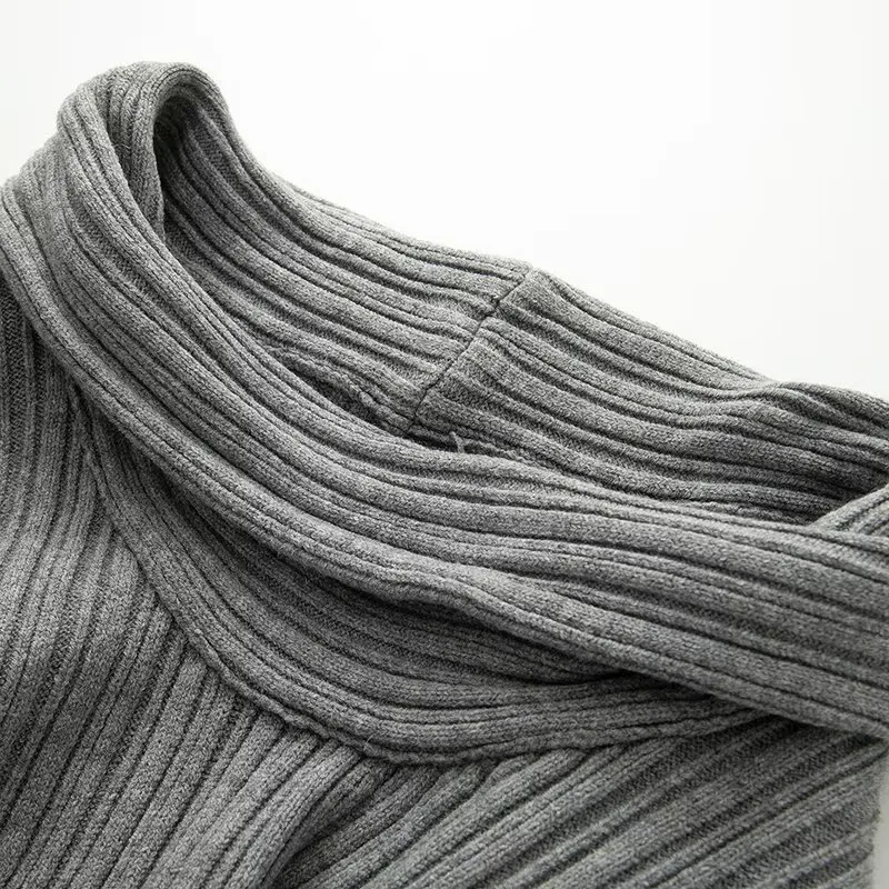 Women's Solid Color Loose Fit Boat Neck Long Sleeve Polyester Sweater