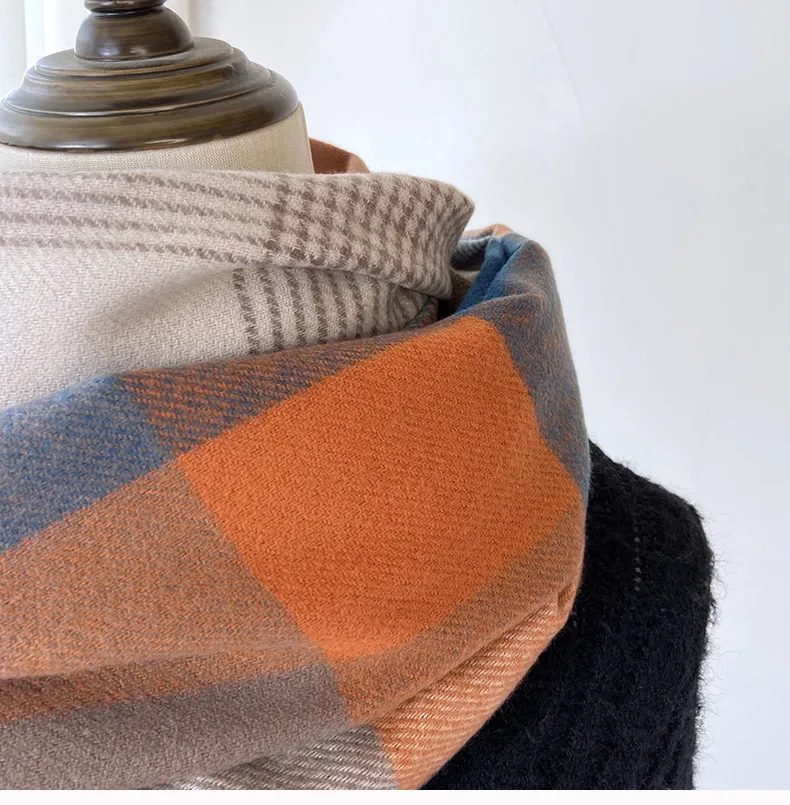 Women's Casual Simple Style Streetwear Lattice Imitation cashmere Tassel Scarf
