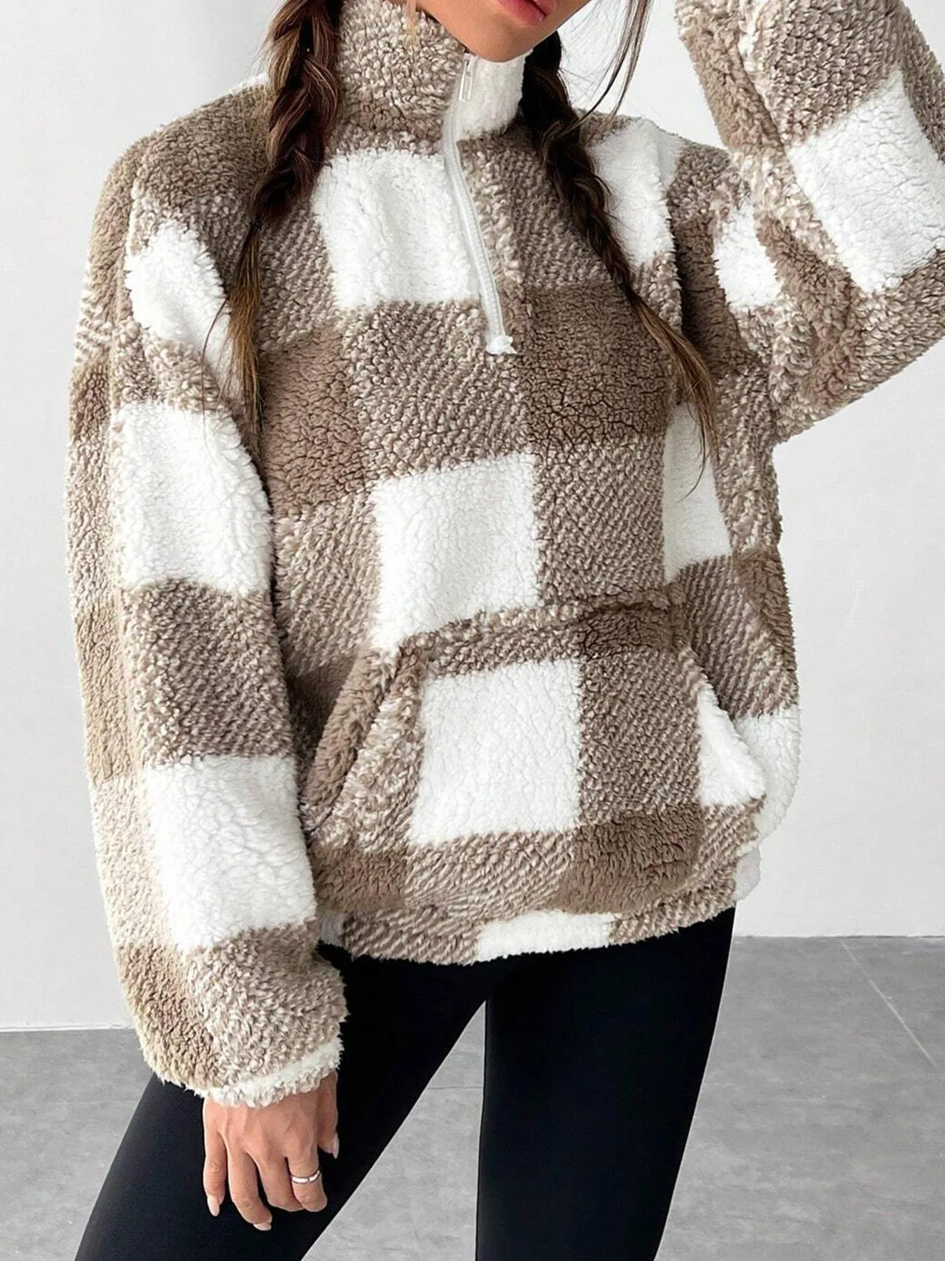 Loose Fit Patchwork Sport Hoodie with Zipper and Long Sleeves