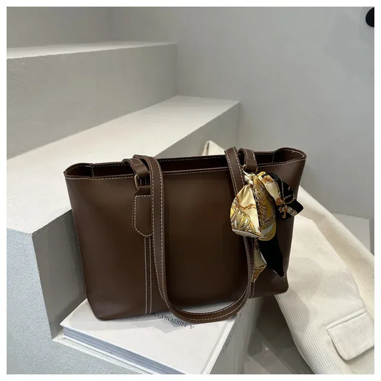 Medium Square Urban Minimalist PU Shoulder Bag with Zipper and Double Straps