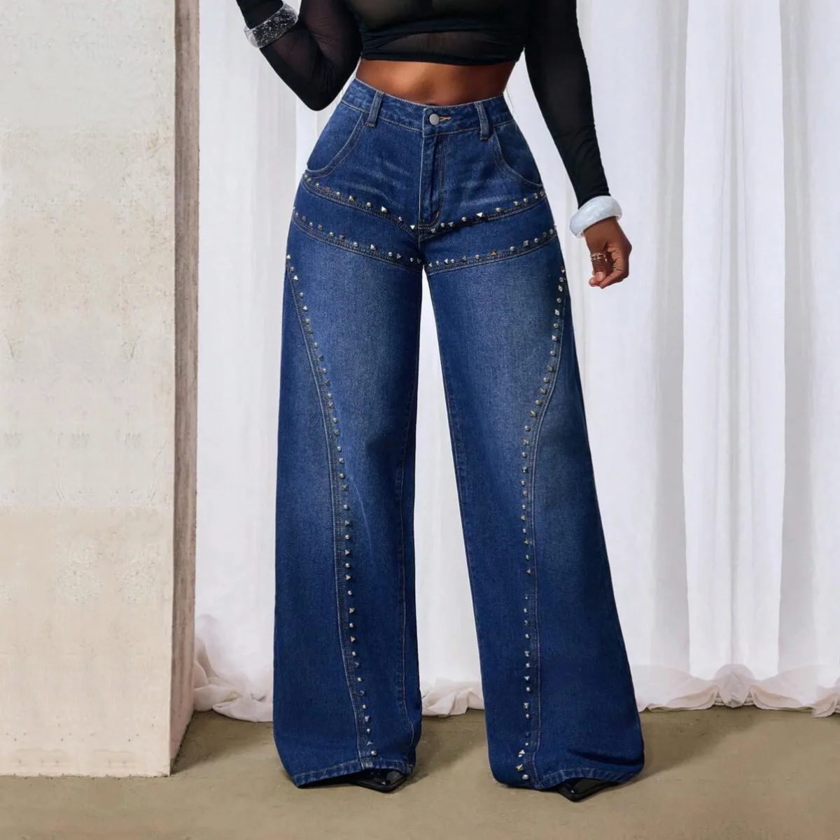 Retro Full Length Jeans for Women in Loose Fit with High Waist, Made of Denim Cotton, Inelastic